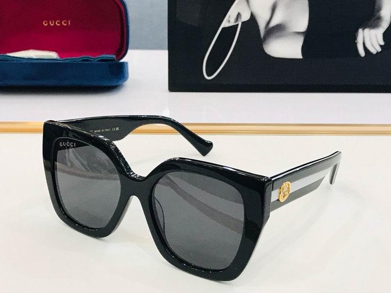 Gucci Sunglasses 449